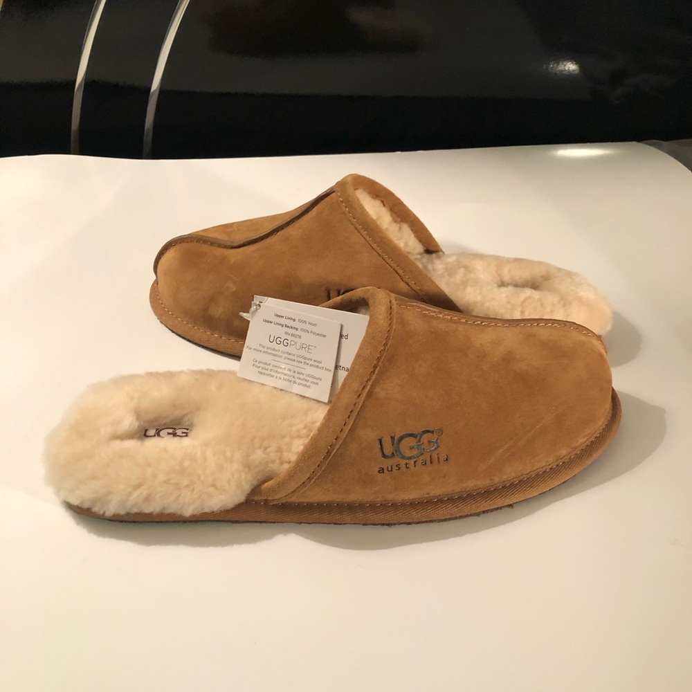 Ugg slippers - Picture 3 of 5